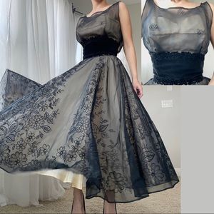 RARE Vtg Stunning 50s ball gown